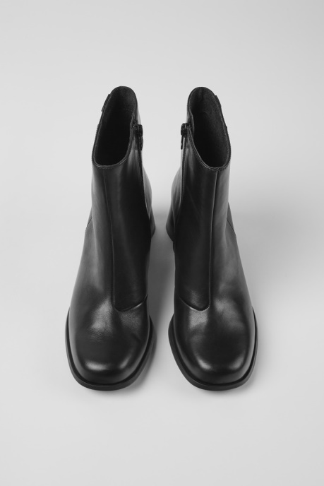 Kiara Black Leather Ankle Boots Exclusive Camper AU