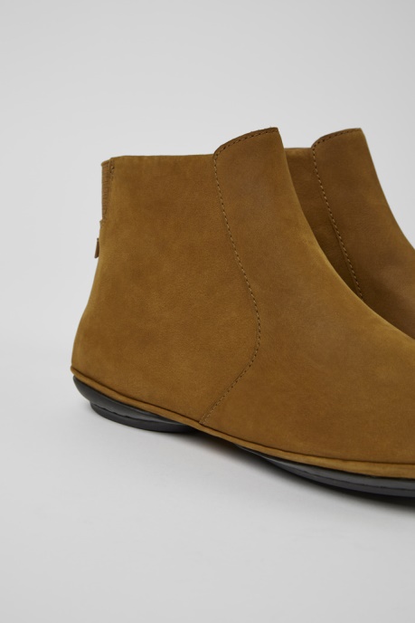 Camper AU Right Brown Nubuck Ankle Boots For Women New Arrivals