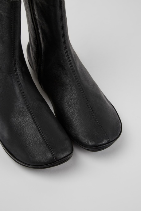 Exclusive Camper AU Right Black Leather Boots For Women