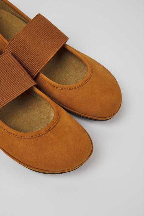 Design Right Brown Nubuck Ballerinas For Women Camper AU