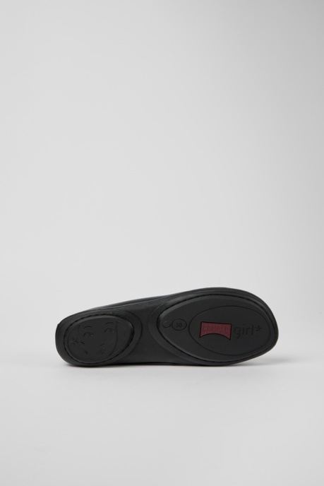 Design Right Black Leather Shoes For Women Camper AU