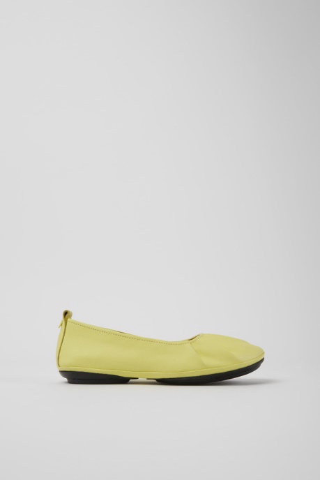 Camper AU Right Yellow Leather Ballerina Flats For Women New Arrivals