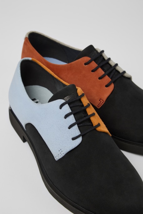 Twins Exclusive Camper AU