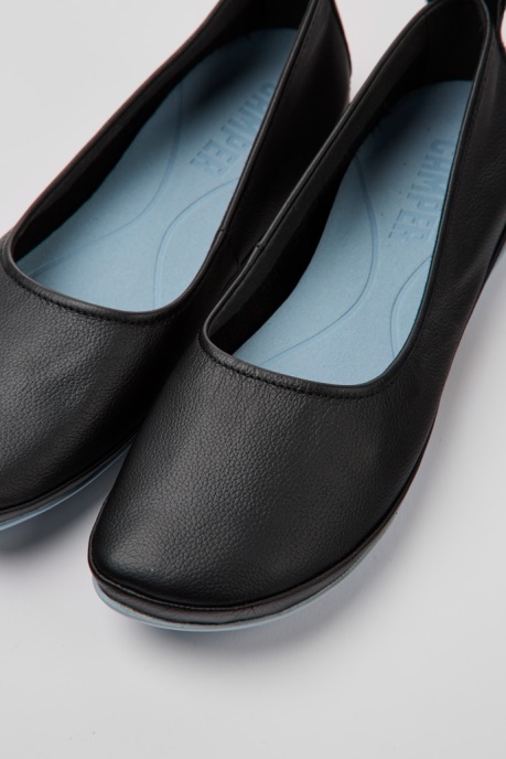 Exclusive Camper AU Right Black Leather Shoes For Women