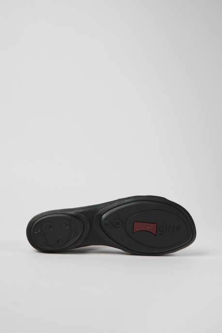 Camper AU Right Black Leather Sandals For Women New Arrivals