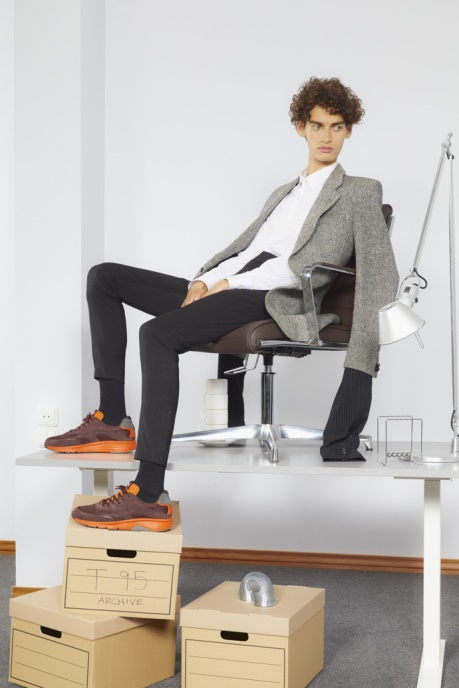 Design Drift Burgundy And Orange Textile Sneakers For Men Camper AU