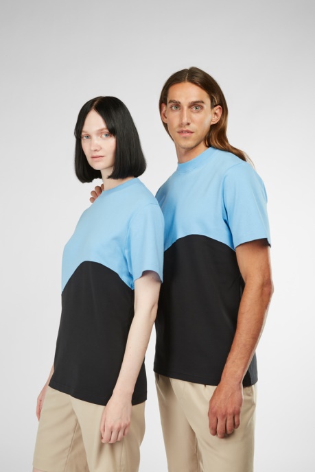 Camper AU Design T-Shirt Blue And Black Unisex T-Shirt