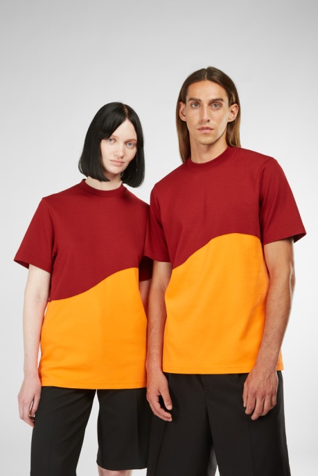 T-Shirt Burgundy And Orange Unisex T-Shirt Exclusive Camper AU