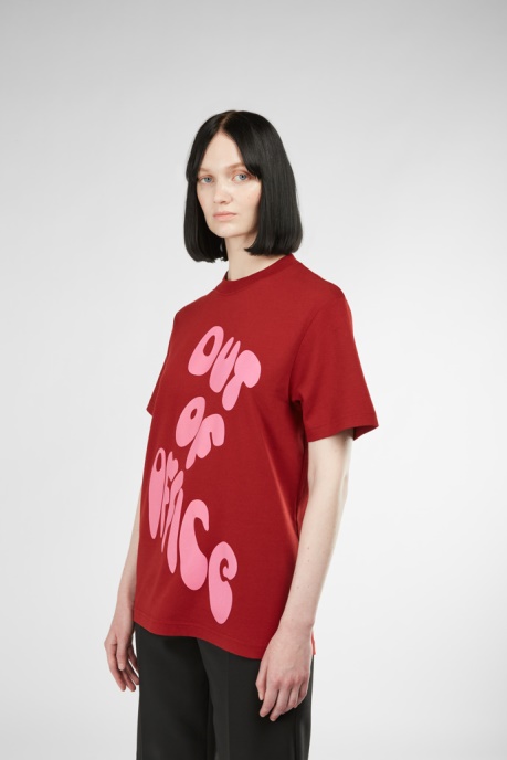 Design T-Shirt Burgundy And Pink Printed Unisex T-Shirt Camper AU